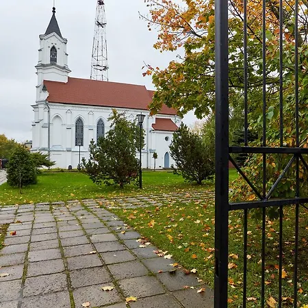 On Nezalezhnosti 44